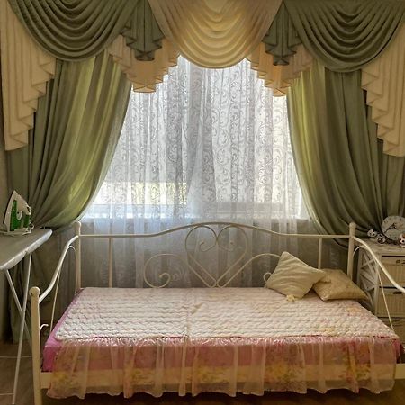 Красивая 2-Ком.Кв.,В Новом Доме!От Хозяйки! Odessa Luaran gambar